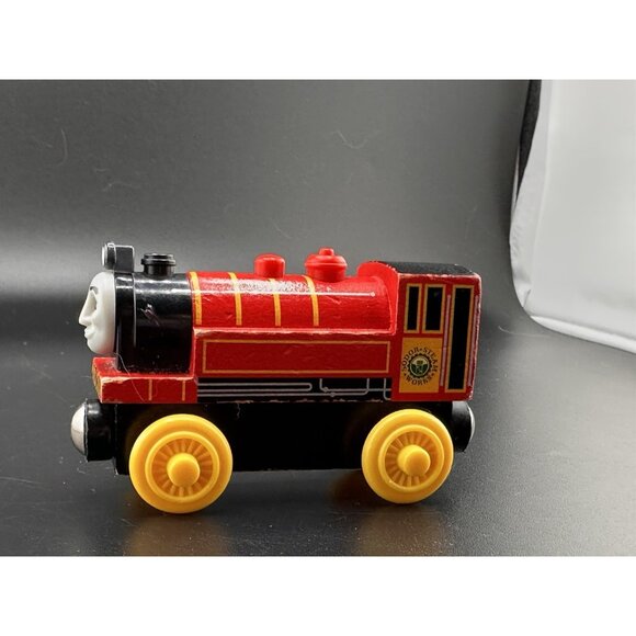 Thomas Wooden Railway Victor Steam Works Train Engine 2003 Learning Curve Vtg - Picture 7 of 13